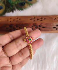 Gold Plated Floral Stone Kada T3120